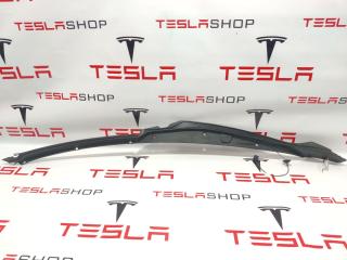 Накладка закрытия подъемной задней двери Tesla Model X 1 поколение 2019, электро, 1037559-00-D