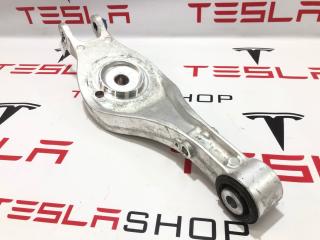 рычаг задний Rivian R1T 1 поколение 2022, PT00001914