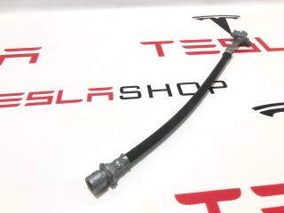 шланг тормозной задний заднего Tesla Model 3 1 поколение (2017 - 2025), электро, 1044731-00-D
