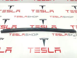 Уплотнитель стекла Tesla Model X 1 поколение 2019, электро, 1032179-00-C, 1483693-00-A
