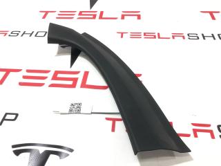 Накладка багажника внутренняя (пластик) Tesla Model X 1 поколение 2019, электро, 1074908-00-F, 1074910-00-D
