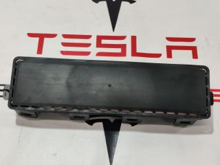 подушка безопасности коленная Tesla Model X 1 поколение 2019, электро, 1005260-00-H