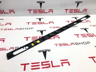 Панель наружная декоративная крыши Rivian R1T 1 поколение 2022, PT00308170-A, PT00045696-C