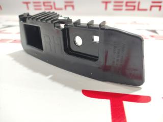 Кронштейн крепления фонаря Tesla Model 3 1 поколение 2019, электро, 1083993-00-D