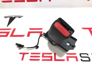 замок ремня безопасности Rivian R1T 1 поколение 2022, C100001061