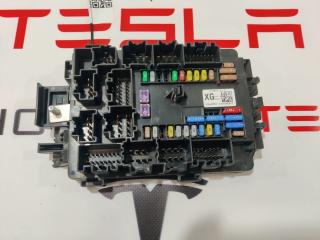 Блок предохранителей салона фронтальный Tesla Model X 1 поколение 2019, электро, 1094409-01-E