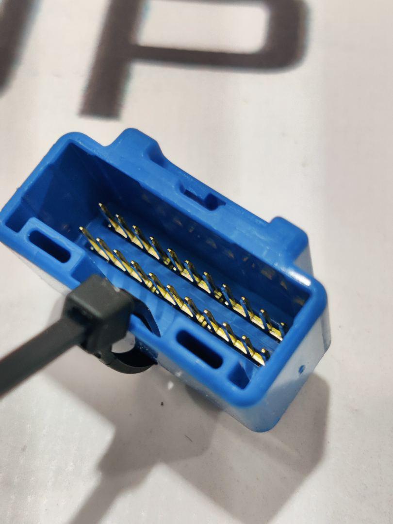 разъем (фишка) проводки Tesla Model X 1 поколение 2019, электро, 1043275-00-D - фото №1