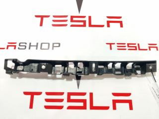 Кронштейн накладки, стойки В Tesla Model X 1 поколение 2019, электро, 1050784-00-C