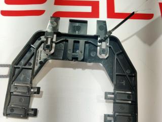 крепление проводки Tesla Model X 1 поколение 2019, электро, 1061449-00-B