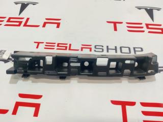 Кронштейн накладки, проема подъемной задней двери Tesla Model X 1 поколение 2019, электро, 1059188-00-A, 1059189-00-A