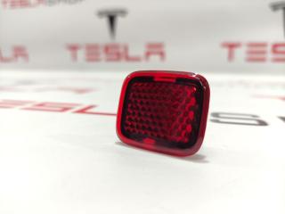 Отражатель двери передней левой/правой Tesla Model 3 1 поколение 2019, электро, 1085105-00-E