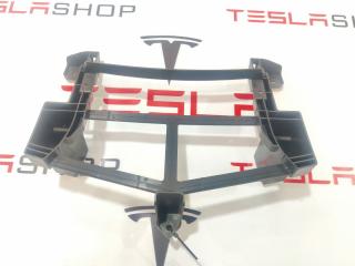 Кронштейн центральной консоли на 2-го ряда Tesla Model X 1 поколение 2019, электро, 1055316-00-C