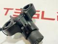 Демпфер крышки багажника Tesla Model X 1 поколение 2019, электро, 6007220-00-B - фото №2