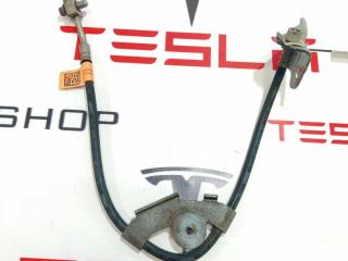 шланг тормозной Tesla Model X 1 поколение 2019, электро, 1448177-00-B