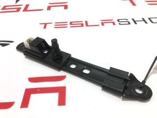 Кронштейн крепления ремня безопасности Tesla Model X 1 поколение 2019, электро, 1036735-00-C, 5355162426