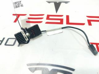 Антенна радио (фильтр) Tesla Model X 1 поколение 2019, электро, 1012002-01-B