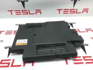 Крышка защитная Rivian R1T 1 поколение 2022, PT00211097-C, RL00000036