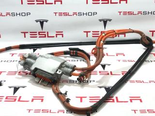 Сплиттер Tesla Model X 1 поколение 2019, электро, 1063800-10-B, 1095000-10-E, 1038772-10-F, 1054500-10-C