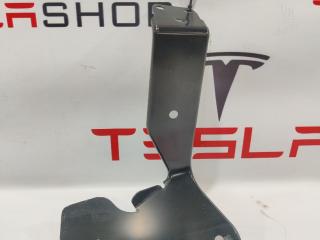 Кронштейн крепления защиты днища Tesla Model X 1 поколение 2019, электро, 1073232-00-B