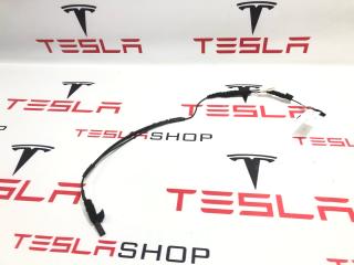 Антенна радио (фильтр) Tesla Model 3 1 поколение 2019, электро, 1102749-00-B