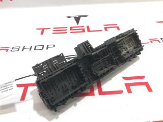 блок предохранителей Tesla Model X 1 поколение 2019, электро, 1094405-02-D