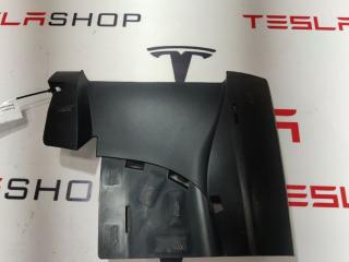 крепление бампера Tesla Model 3 1 поколение 2019, электро, 1084175-00-D