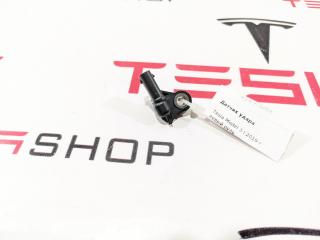 Датчик удара, стойки B/C Tesla Model 3 1 поколение 2019, 1036761-00-A