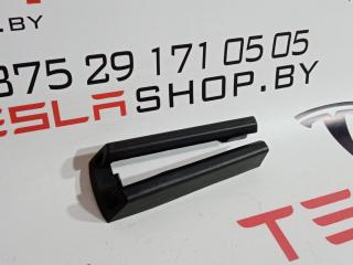 Заглушка салазки сиденья Tesla Model 3 1 поколение 2019, 1097490-00-C