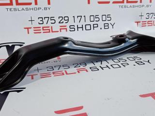 Направляющая сиденья второго ряда (крепление батареи) средняя Tesla Model 3 1 поколение 2019, 1098704-00-C