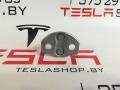 Петля замка двери Tesla Model 3 1 поколение 2019, 1107262-00-C - фото №2
