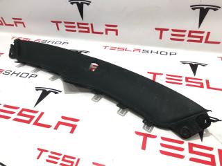 Накладка гриля бампера переднего верхняя Tesla Model X 1 поколение 2019, электро, 1047021-00-E