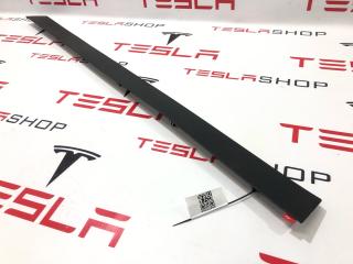 молдинг двери передней левой Tesla Model X 1 поколение 2019, электро, 1035201-00-D, 1035119-00-D