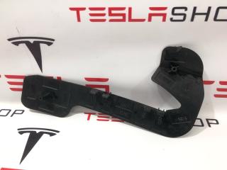 Кронштейн крепления фары противотуманной правой Tesla Model 3 1 поколение 2019, электро, 1089450-00-A