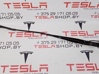 щеткодержатель (поводок стеклоочистителя, дворник) Tesla Model X 1 поколение 2020, 1046669-00-D