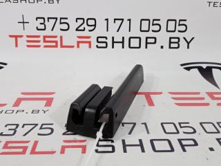 Заглушка салазки сиденья Tesla Model S 1 поколение 2014, 1008387-00-C