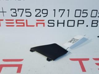 Заглушка обшивки (карты) двери Tesla Model S 1 поколение 2014, 1007942-00-D