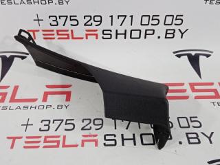 Накладка ремня безопасности стойки С Tesla Model S 1 поколение 2015, 1007928-00-B