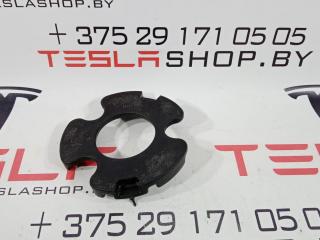 Накладка опоры (стакана) амортизатора Tesla Model 3 1 поколение 2019, 1044036-00-B