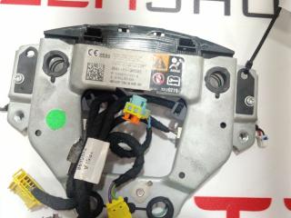 Кронштейн модуля управления подушки безопасности водителя Tesla Model S 1 поколение 2016, 1023381-00-E