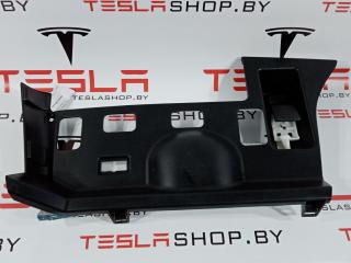 Накладка центральной панели Tesla Model S 1 поколение 2015, 6007716-00-C, 1016343-00-B, 1009478-00-C
