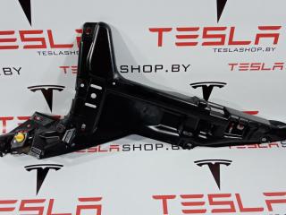 Кронштейн внутренний стойки C Tesla Model S 1 поколение 2015, 1009272-00-D