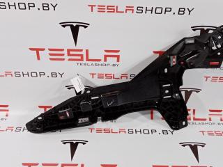 Кронштейн внутренний стойки C Tesla Model S 1 поколение 2015, 1009273-00-D