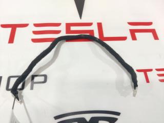 Провод соединительный кнопок переключения (на руле) Tesla Model S 1 поколение 2016, 1013242-00-H
