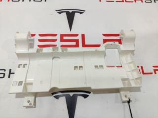 Кронштейн контроллера основной батареи (BMS) Tesla Model 3 1 поколение 2019, электро, 1101626-00-E