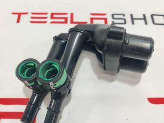 Клапан входящий патрубка охлаждения высоковольтной батареи Tesla Model S 1 поколение 2016, 6010351-00-G
