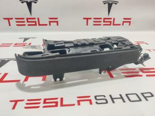 Накладка подъемной задней двери Tesla Model X 1 поколение 2019, электро, 1055010-06-J, 1051557-00-E