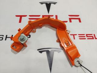 Шина высоковольтная пентхауса в корпусе-изоляторе Tesla Model 3 1 поколение 2019, электро, 1095891-00-G