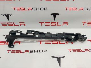 Направляющая панели багажного отделения Tesla Model X 1 поколение 2018, 1080708-00-C
