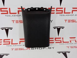 Декоративная накладка центральной консоли Tesla Model 3 1 поколение 2019, 1087930-00-B, 1087992-00-B