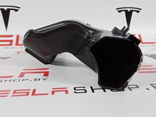 воздуховод печки Tesla Model X 1 поколение 2019, 1116133-00-B